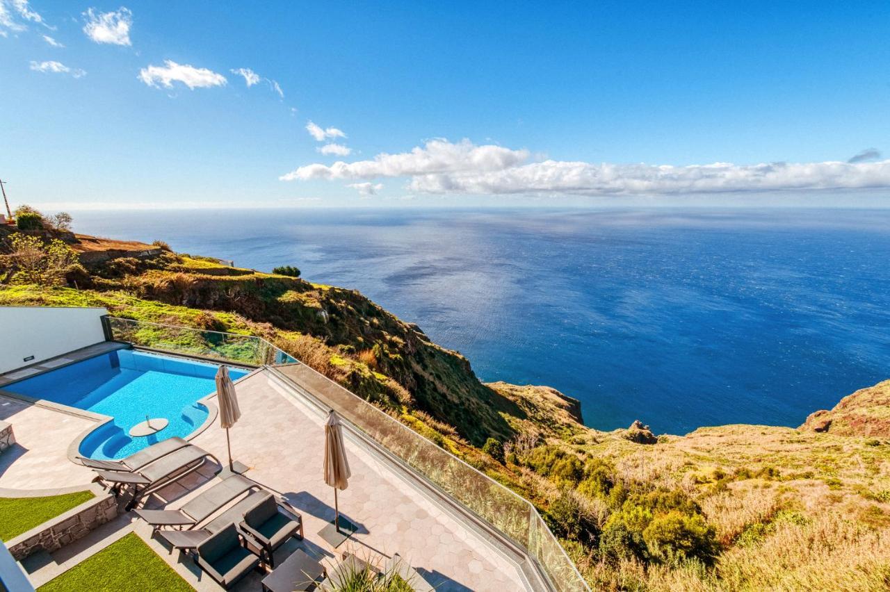 The Cliffhouse By Lovelystay Faja da Ovelha Bagian luar foto